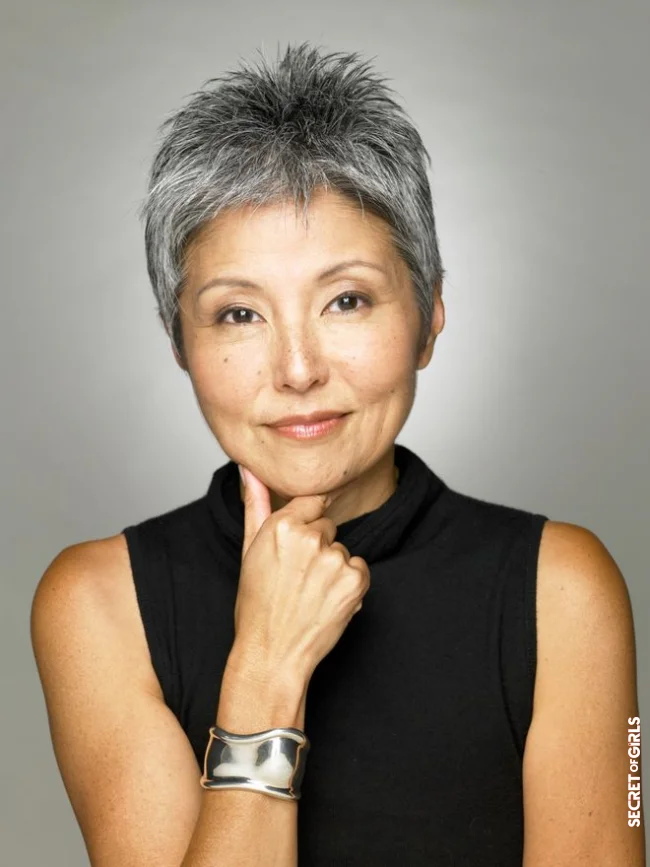 For gray hair, an idea for a short tapered haircut for 60-year-old women | Gray Hair: Best Ideas For Haircuts After 60