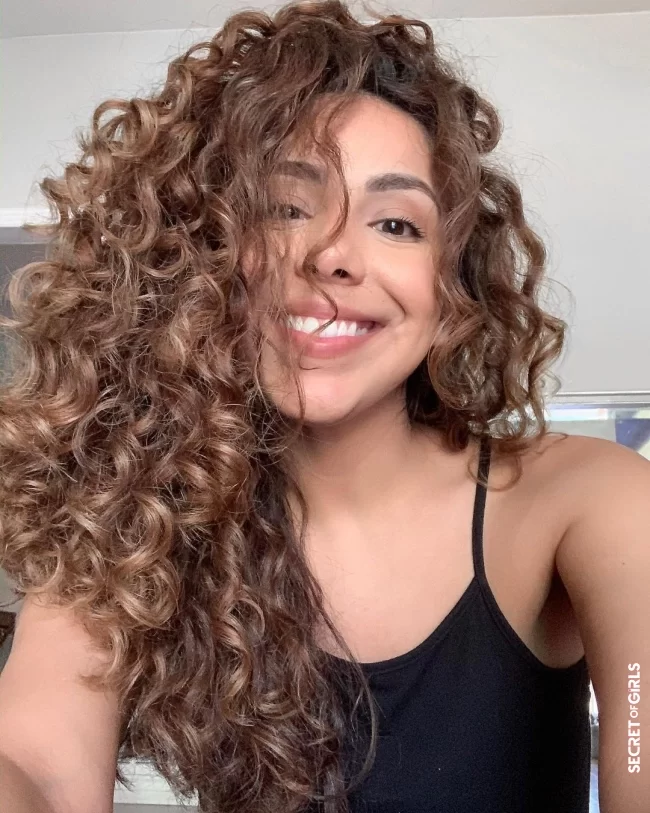 How long does the curly girl method take? | Curly Girl Method: How to Get Wow Curls?