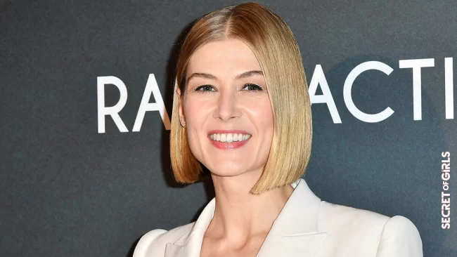 Golden Globes 2021: Thanks to Rosamund Pike, hair in this ugly color is back in fashion | Golden Globes 2021: Rosamund Pike wears her hair like this now