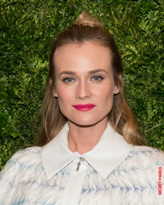 High bun: Diane Kruger | High Chignon: The 15 Most Beautiful Variants for the "Top Knot"