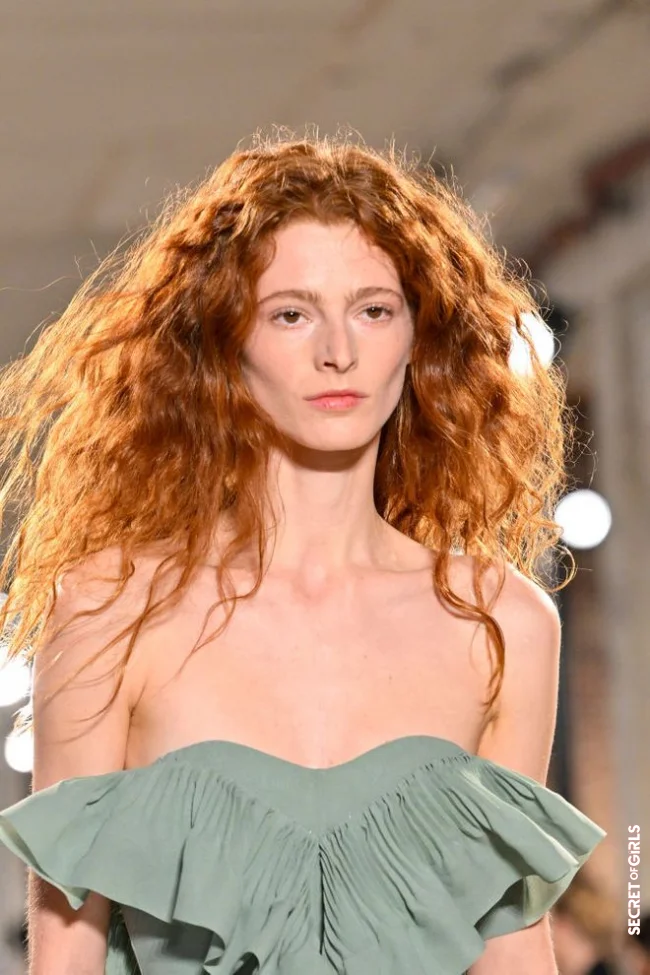 Alexandre Vauthier fashion show | Haute Couture Fashion Week: Most Beautiful Hairstyles Spotted On The Catwalk