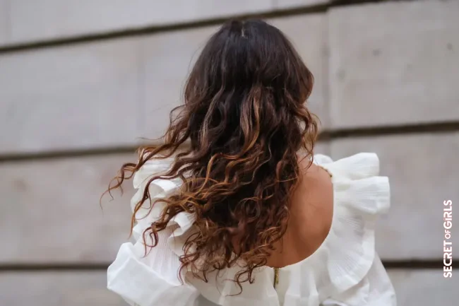 Fantastically Beautiful Curls: You Should Know These 7 Care Tricks
