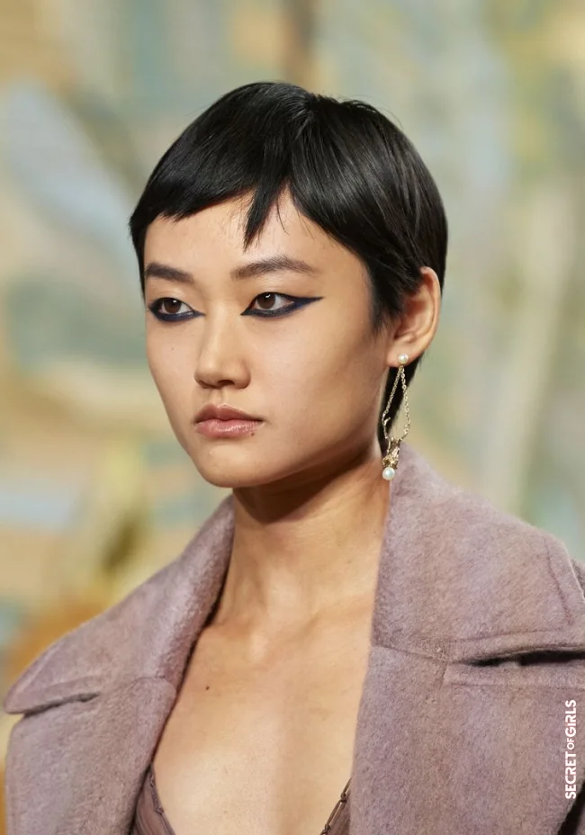 In: Outgrown Pixie Cut | In vs. Out: These Haircuts Will Be The Hairstyle Trend For Short Hair In Autumn 2021 - And These Will No Longer Be