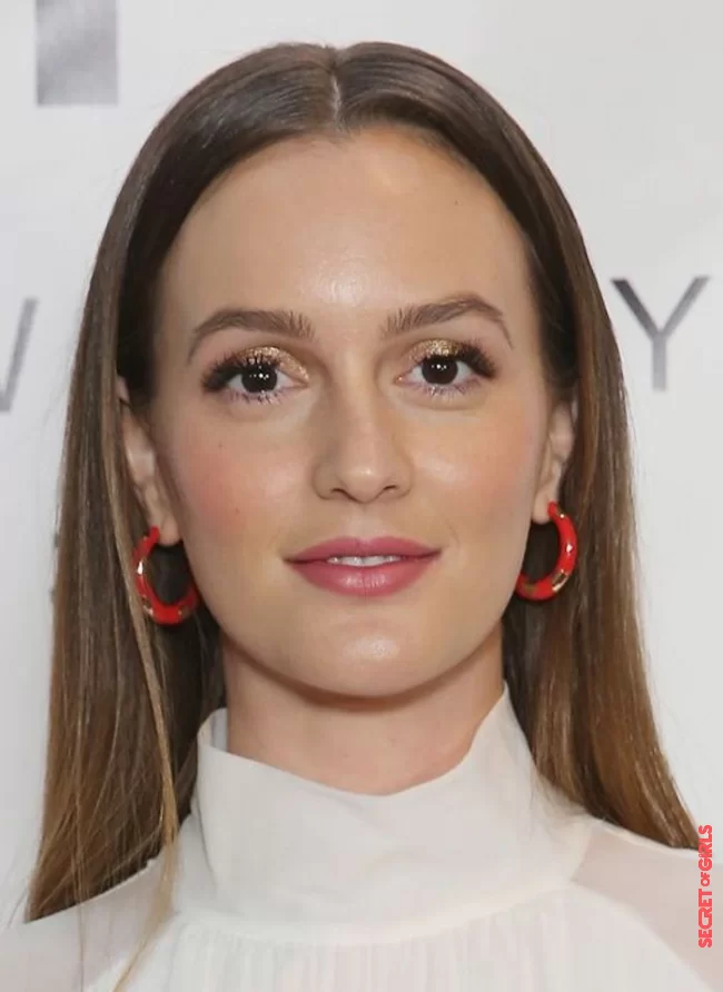 Leighton Meester wears blonde | Before and after hairstyle for stars: How hair changes type?