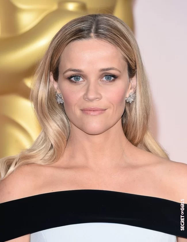 Reese Witherspoon with brown hair | Before and after hairstyle for stars: How hair changes type?