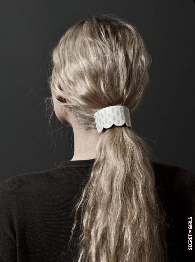 Pearl scrunchies | Long Hair: Trendy Haircuts To Adopt For Desirable Glamorous Hair