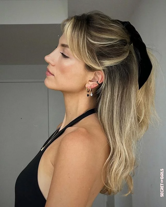 1. Bob with half-ponytail | 5 Most Beautiful Hairstyles for Short Hair in Spring 2022