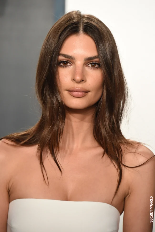 Emily Ratajkowski: The Model Is Back With A New Look!