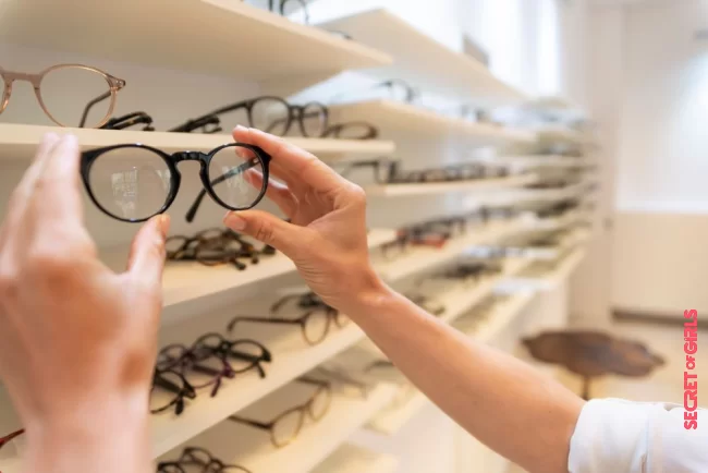 Eyeglass lenses with different functions | Finding The Perfect Glasses: 6 Tips That Everyone Should Know