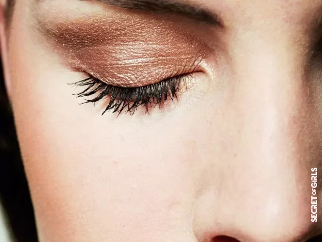 Younger Makeup With This Eye Makeup