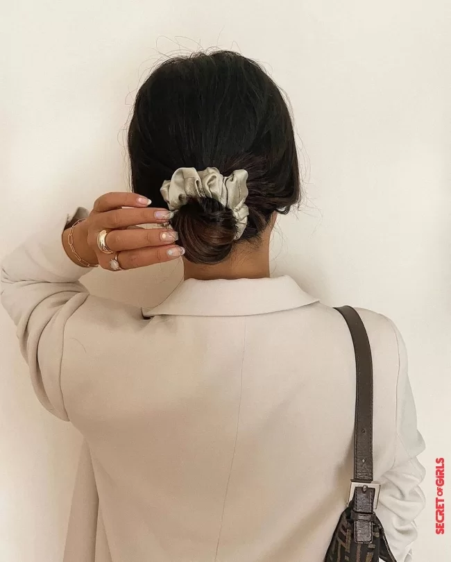 2. Deep bun with a scrunchie | Hairstyle trend for the home: 5 ways to style a deep bun