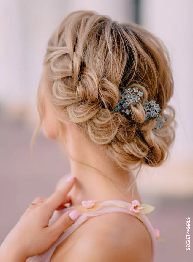 Romantic braided hairstyle | Braided Hairstyles For Long Hair - From Romantic To Casual