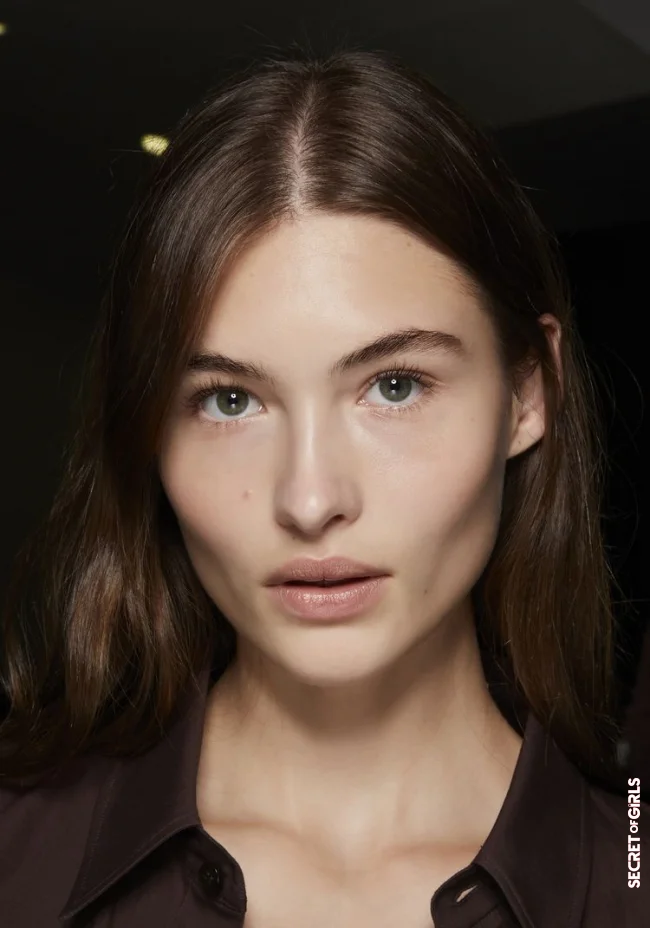 3. Glossy mocha for brown hair | From Blonde To Black: 5 Most Beautiful Hair Color Trends For 2022