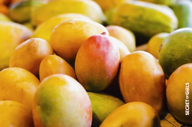 2. Mango | Strong Hair: These 5 Foods Ensure A Lion's Mane!