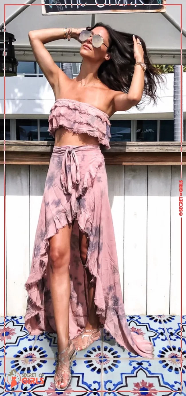 #23 Lovely Summer Outfits: Pink Off The Shoulder Crop   Pink Printed Maxi Skirt. Pic&nbsp; | 43 Lovely Summer Outfits for Every Occasion