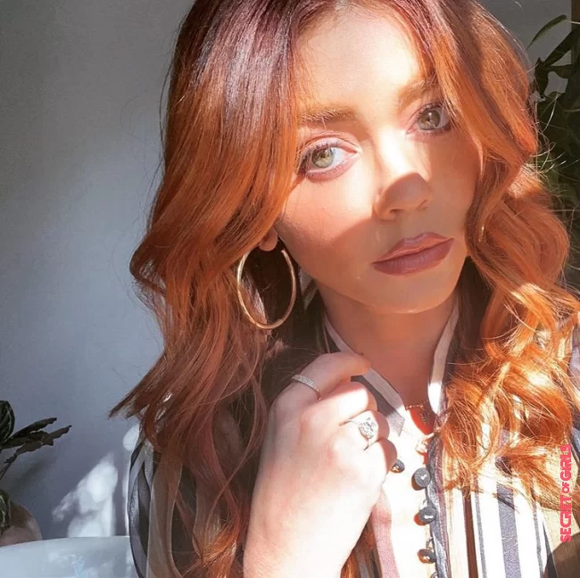 Copper red is the most beautiful hair color for spring
