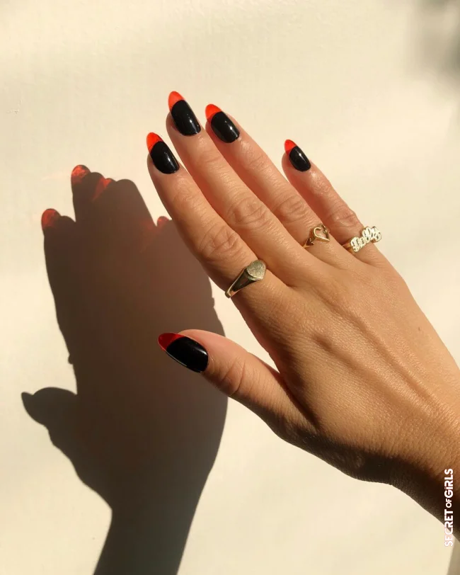 3. Halloween manicure: `Witch claws` | Halloween Manicure: Black Nail Polish Is So Eerily Beautiful (And Versatile)
