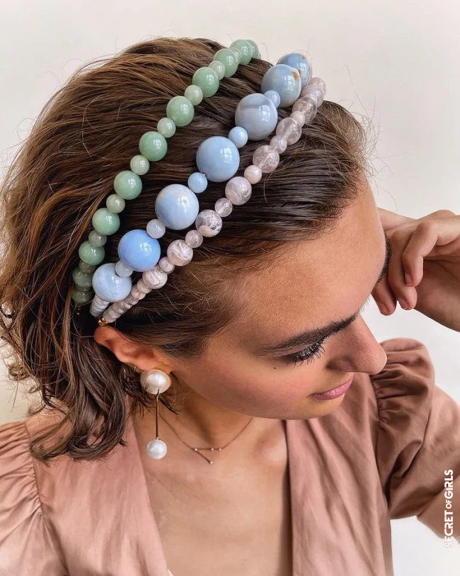 Headbands | Hairstyle Trend In Autumn 2023: 3 Hair Accessories For A Lasting Summer Feeling