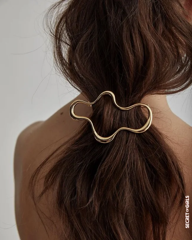 Hair clips | Hairstyle Trend In Autumn 2021: 3 Hair Accessories For A Lasting Summer Feeling