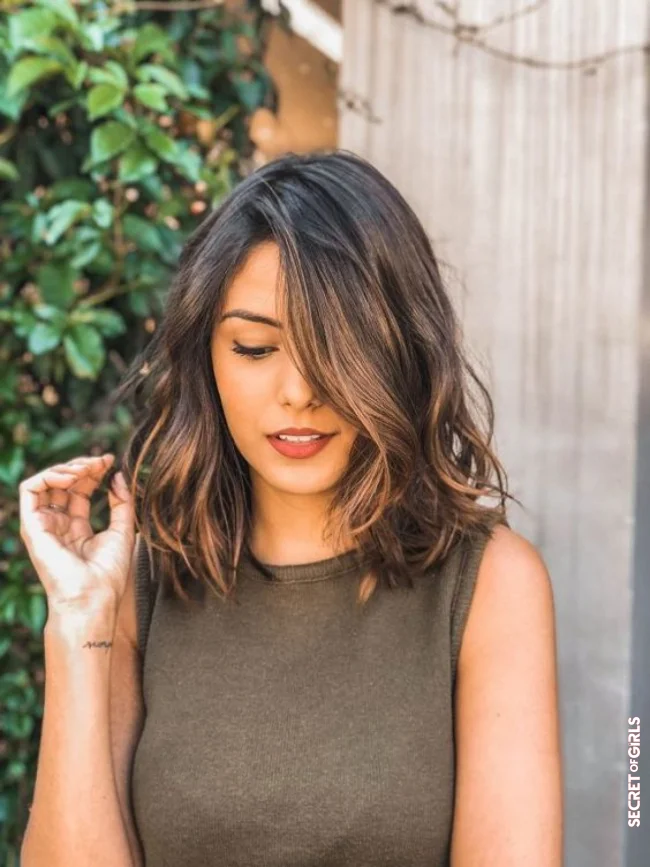 Mid-Length Haircut: These Ultra Flattering Hairstyles Will Make You Perfect!