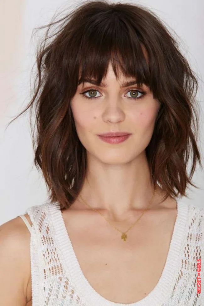 Mid-Length Haircut: These Ultra Flattering Hairstyles Will Make You Perfect!