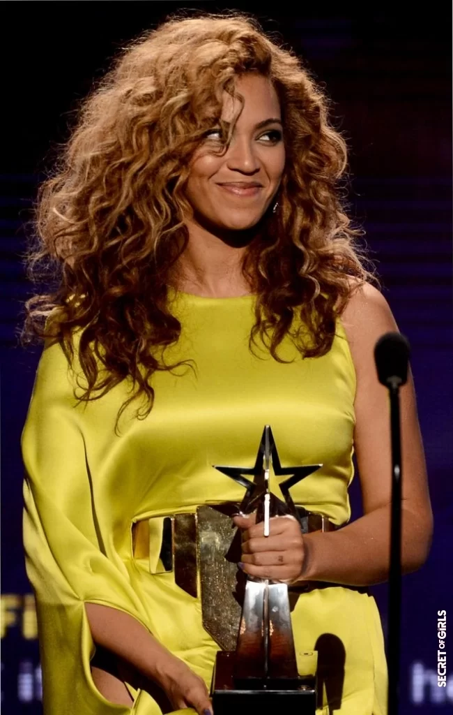 Shakira's false tunes | Beyonce's most beautiful hairstyles