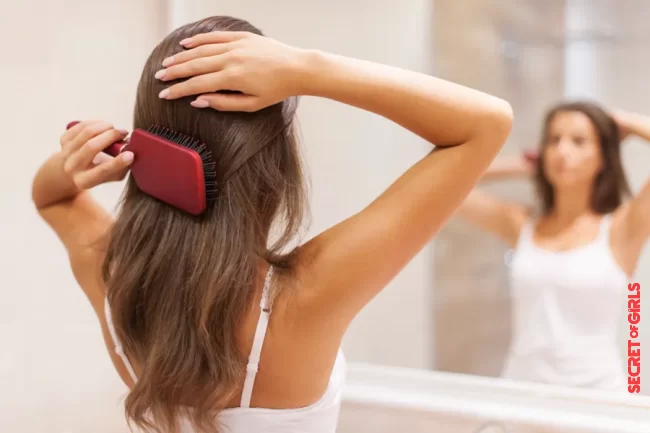 7 mistakes everyone makes when brushing their hair