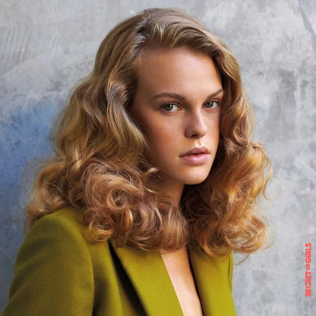 Opulent curls by Franck Provost | Spring-Summer 2022 Hairstyle Trends