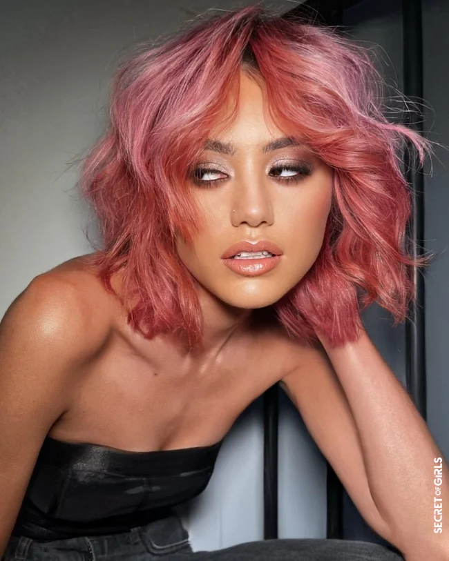 Everyone can wear the curly bob | Curly Bob is The Trend Hairstyle for Spring 2022