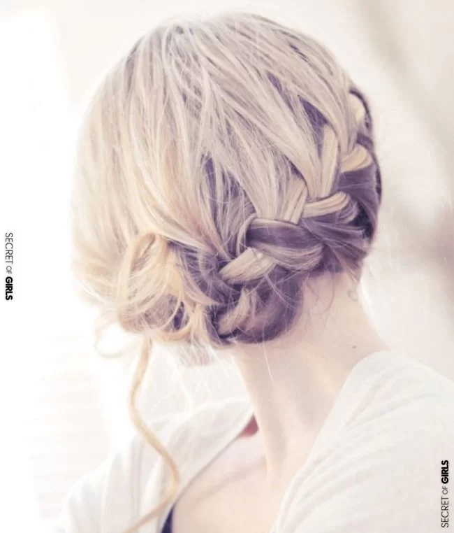 30 Best Holiday Hairstyles