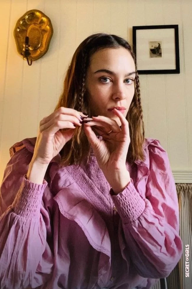 The bubble braid for a glamorous braid | Baby braids, this hairstyle with braids of the 90s creates the buzz… It will be everywhere in the spring