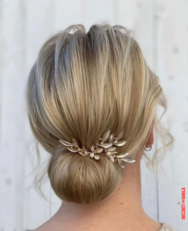 Bun hairstyles | Hairstyles for Wedding Guests: Most Beautiful Braided Hairstyles, Updos and Most Romantic Looks to Make Yourself